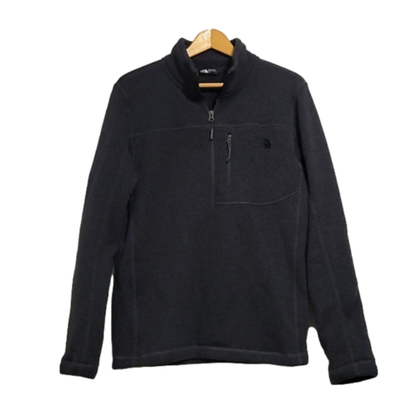 The North Face Other - The North Face Black Quarter-Zip Fleece Pullover